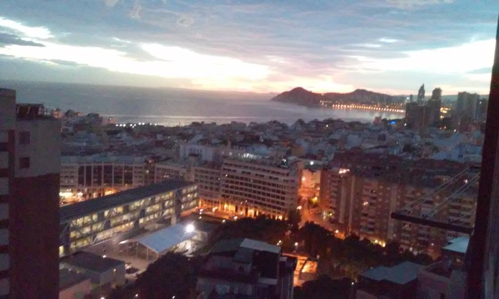 Acacias IV Διαμέρισμα Μπένιντορμ Εξωτερικό φωτογραφία